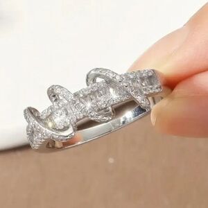 Classic diamond wedding band sz 9